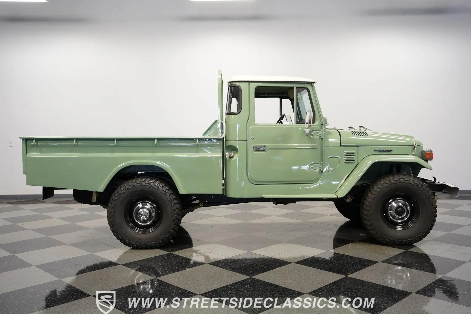 1978 Toyota Land Cruiser HJ45 Pickup