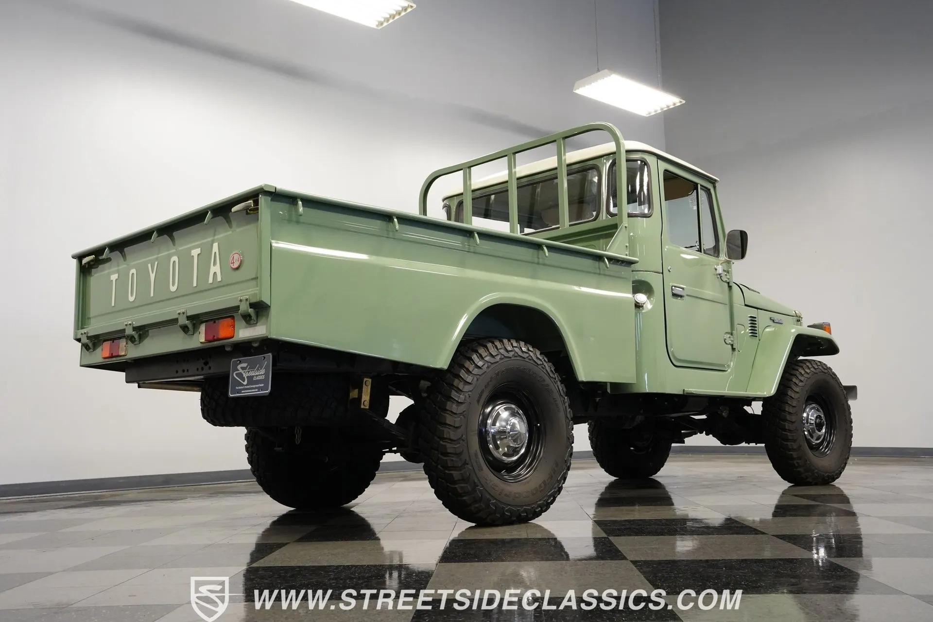 1978 Toyota Land Cruiser HJ45 Pickup
