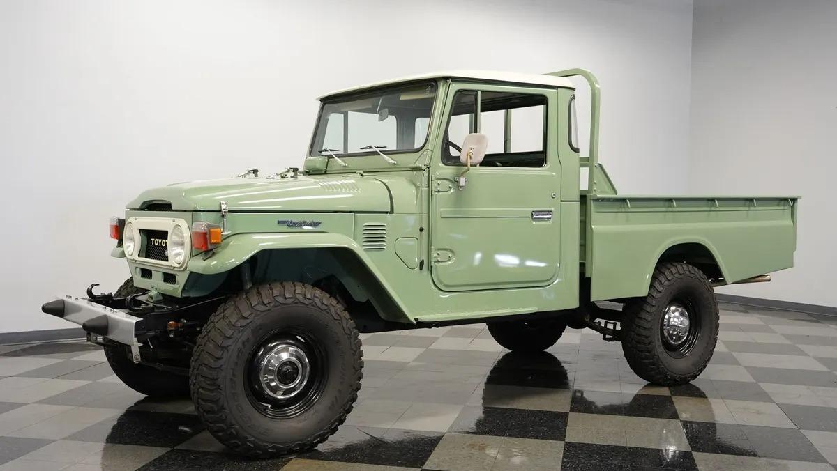 1978 Toyota Land Cruiser HJ45 Pickup