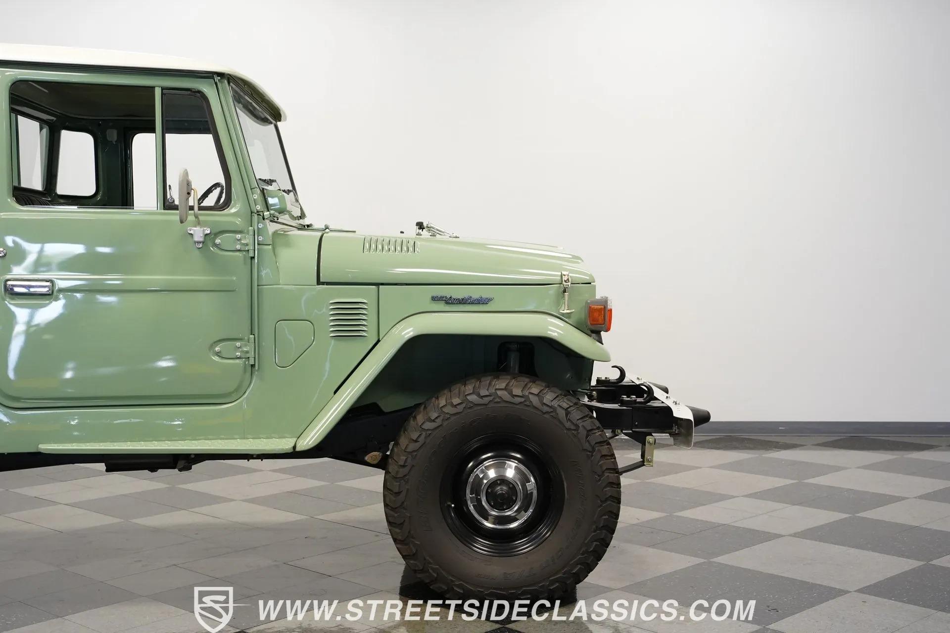 1978 Toyota Land Cruiser HJ45 Pickup
