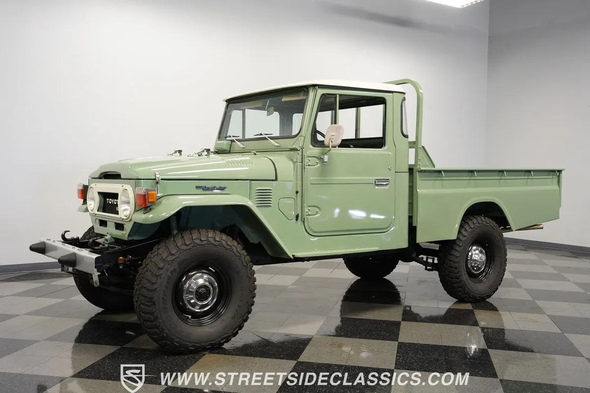 1978 Toyota Land Cruiser HJ45 Pickup