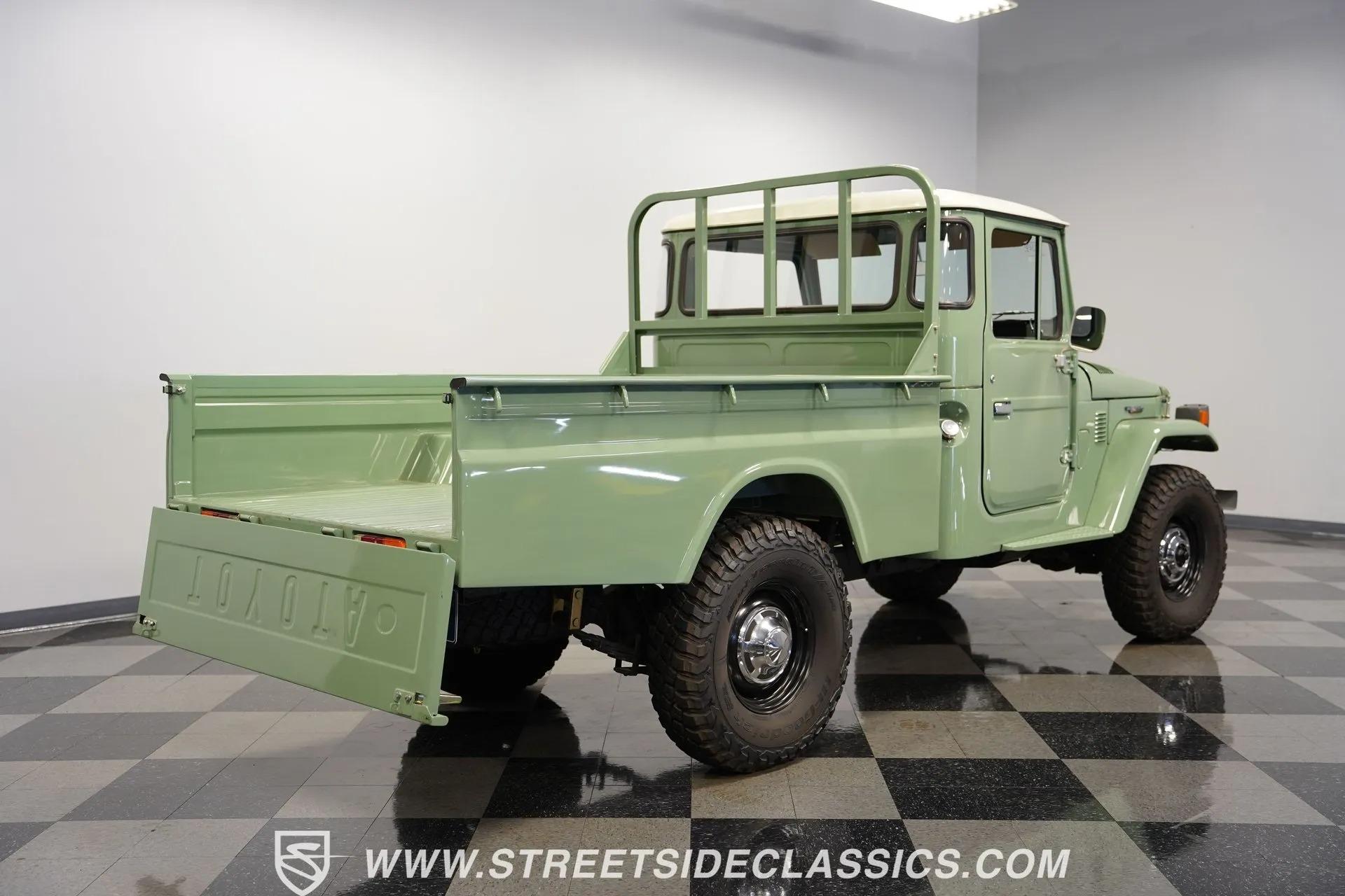 1978 Toyota Land Cruiser HJ45 Pickup