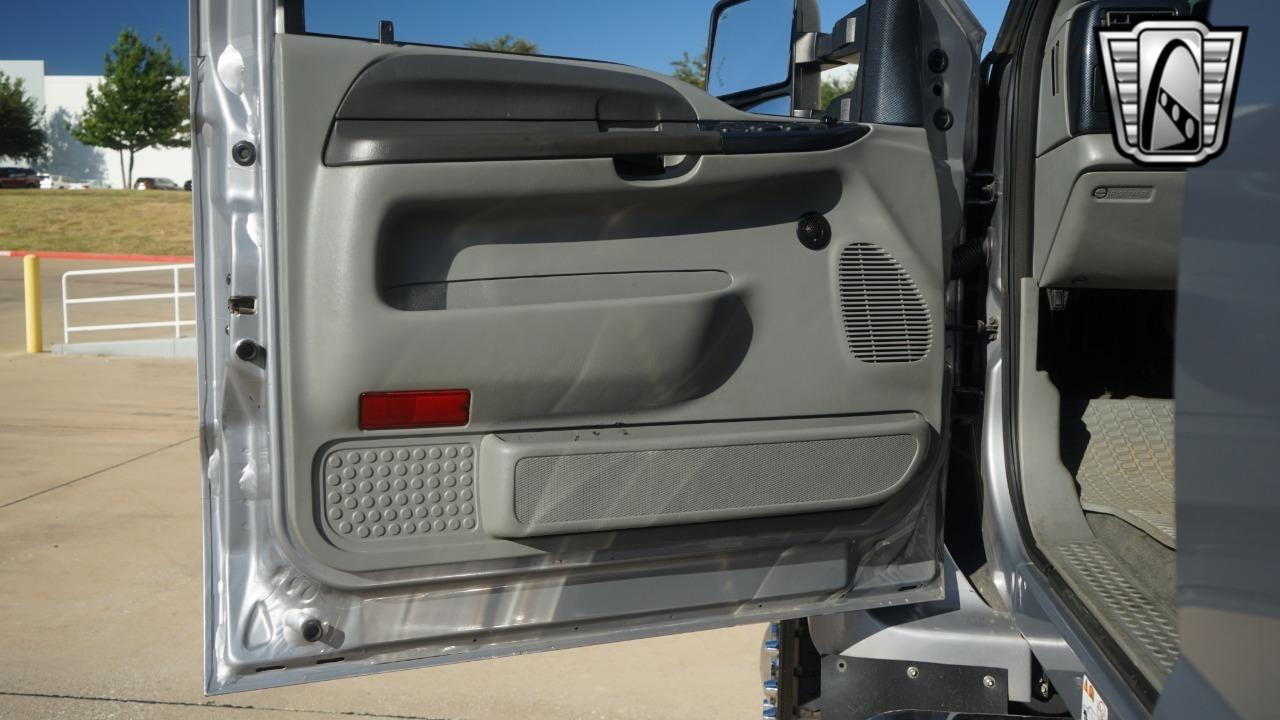 2006 Ford F-650