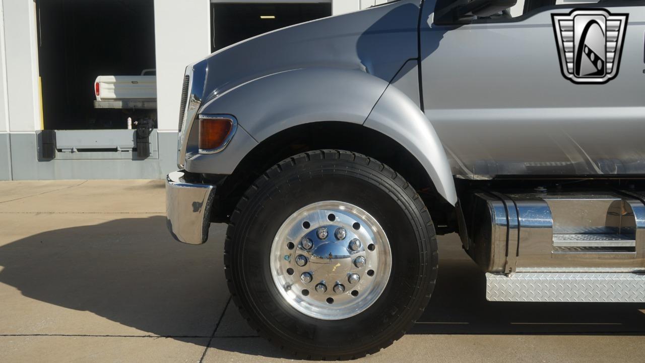 2006 Ford F-650