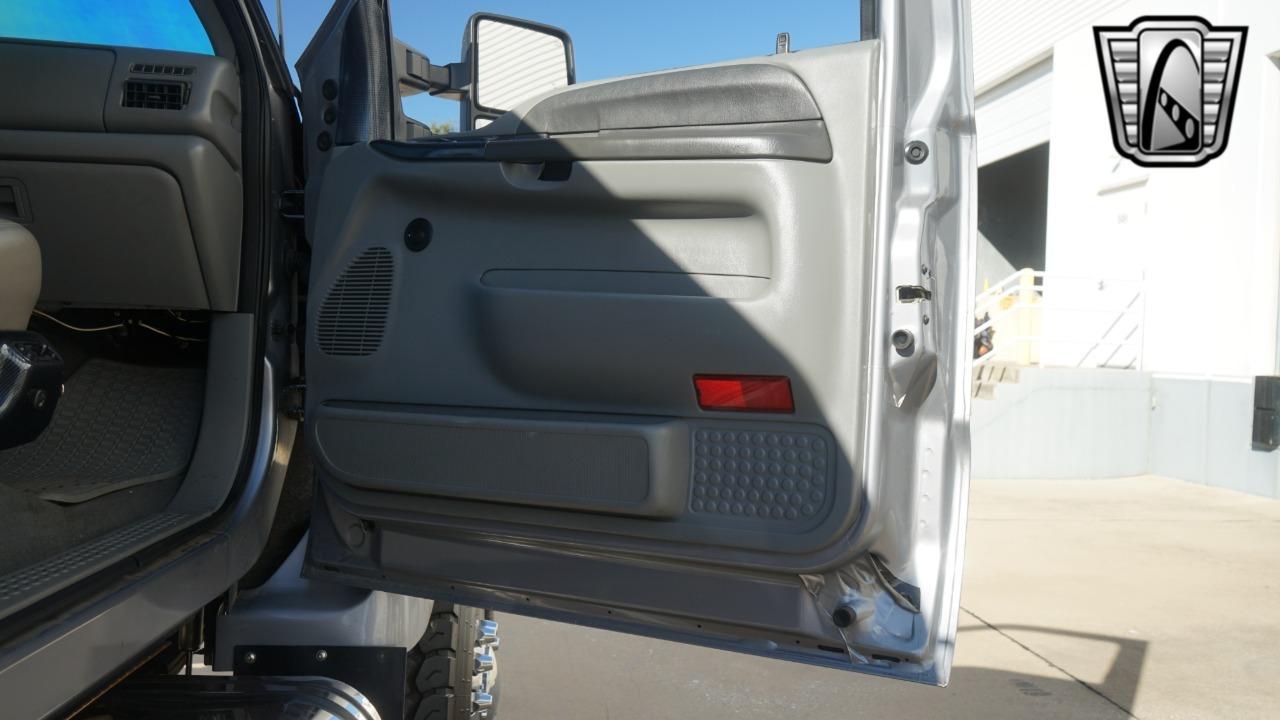 2006 Ford F-650