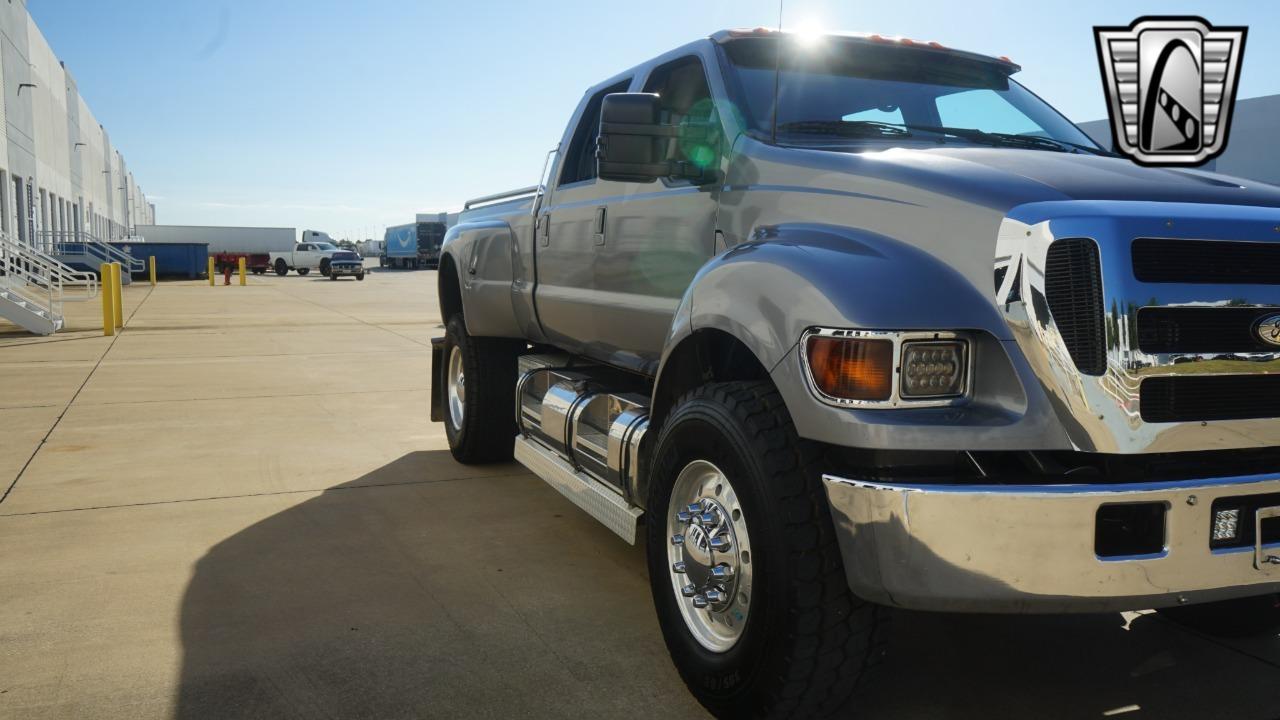 2006 Ford F-650