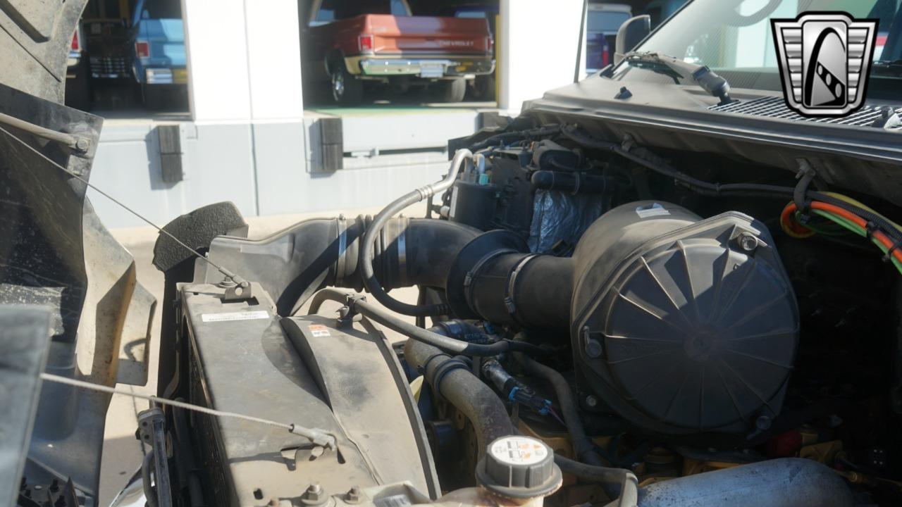 2006 Ford F-650