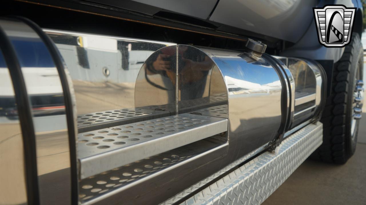 2006 Ford F-650