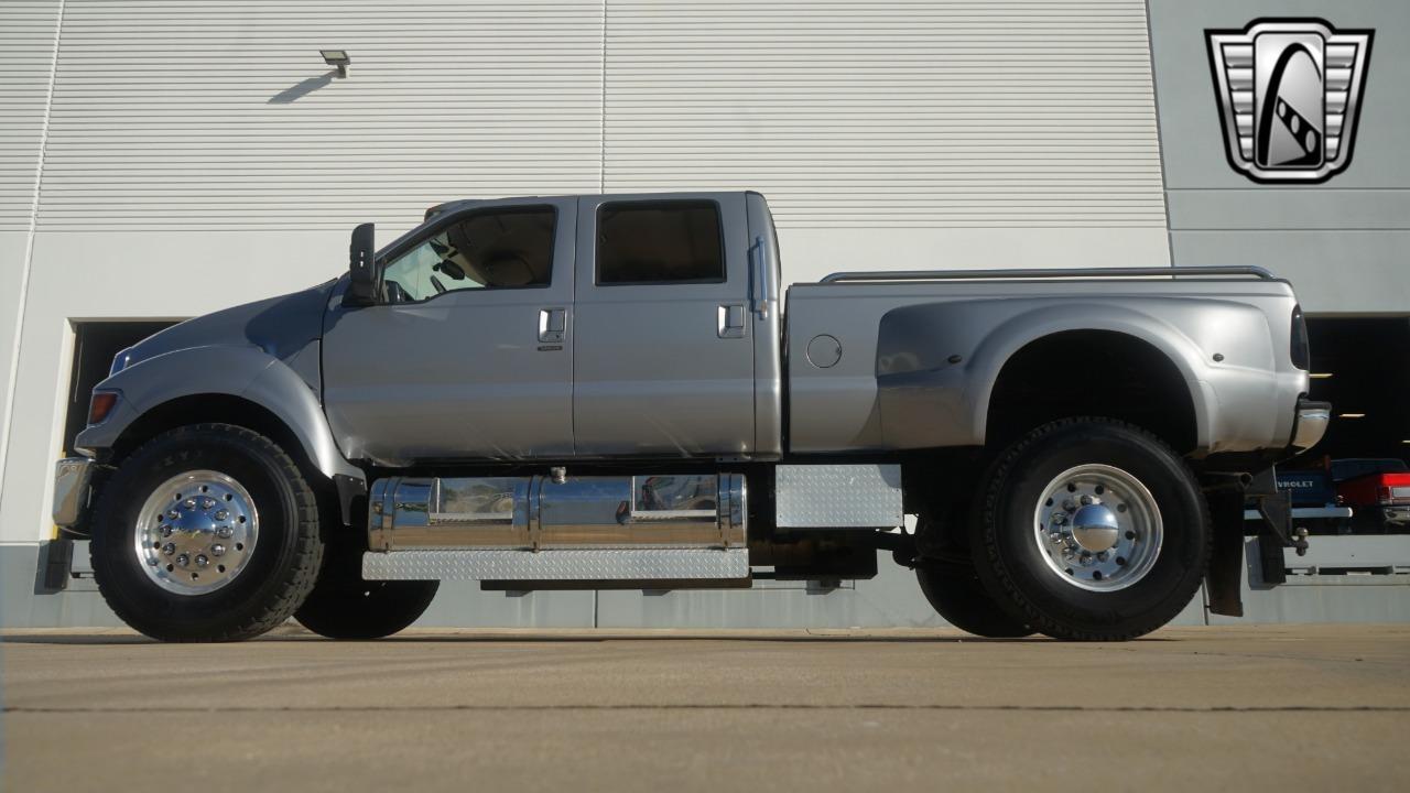 2006 Ford F-650