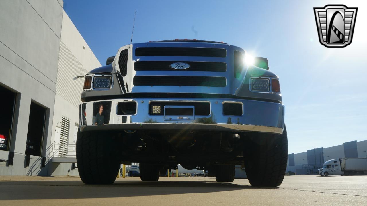 2006 Ford F-650