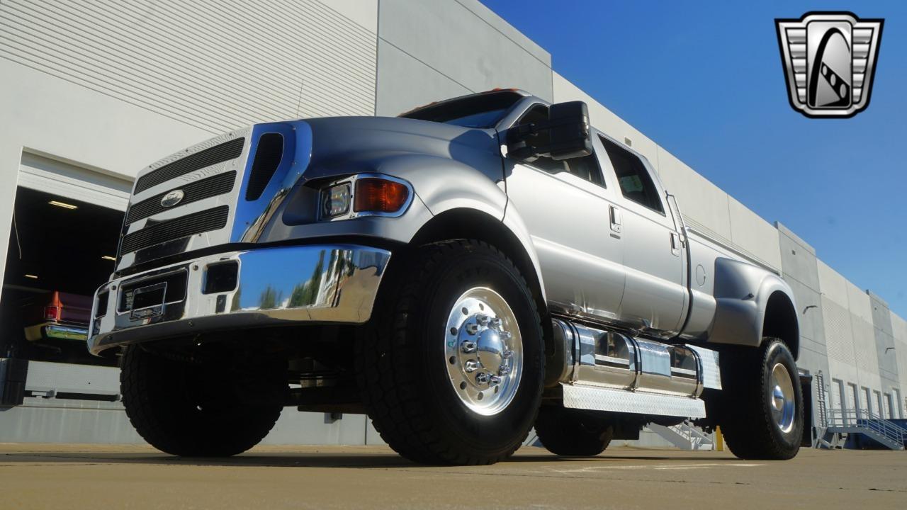 2006 Ford F-650