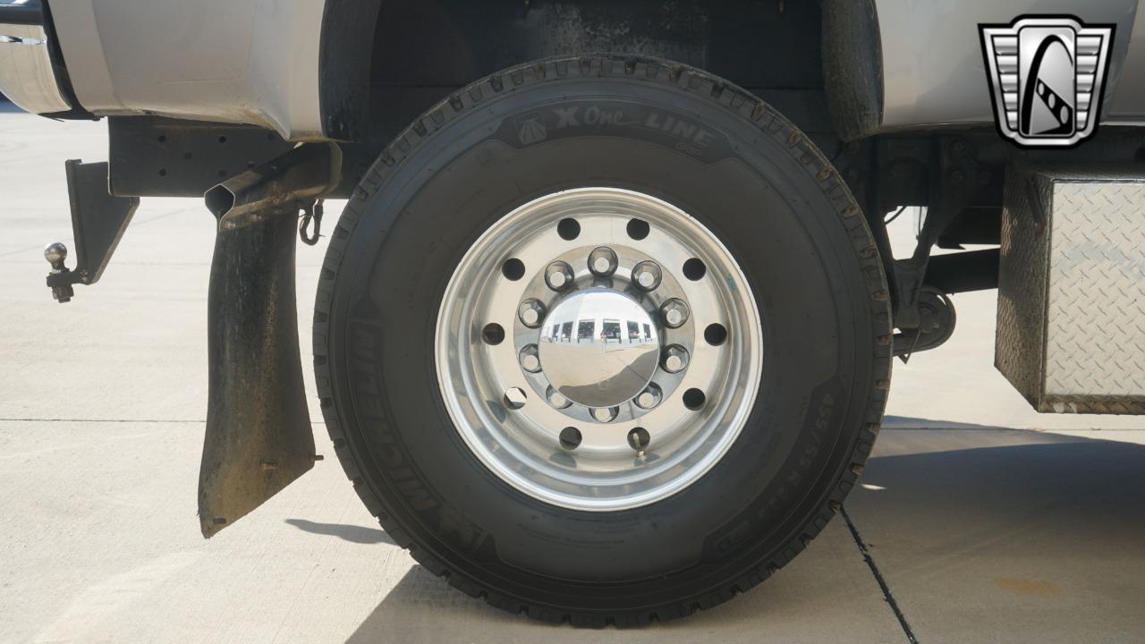 2006 Ford F-650