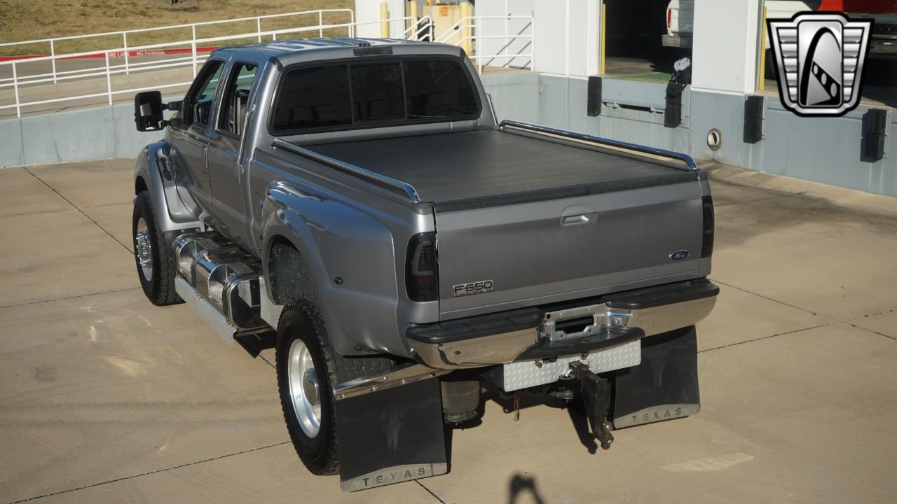 2006 Ford F-650 - 3