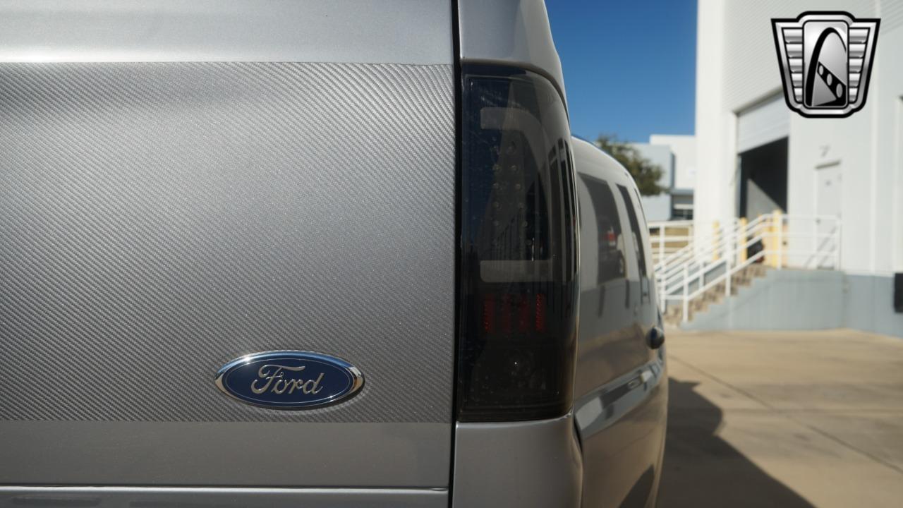 2006 Ford F-650