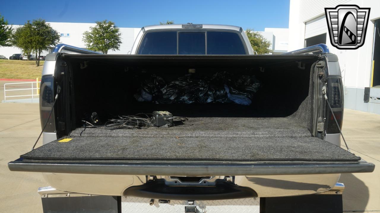 2006 Ford F-650