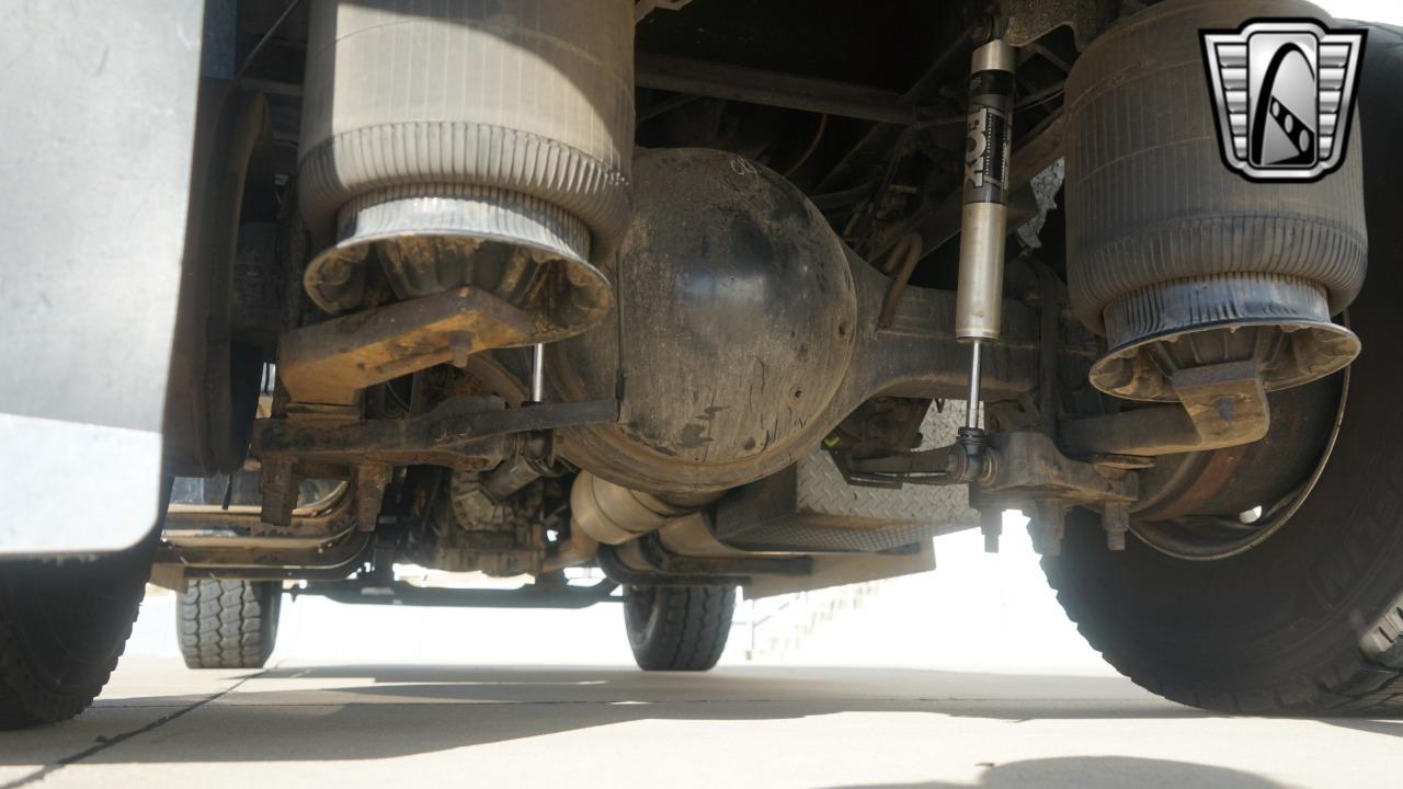 2006 Ford F-650