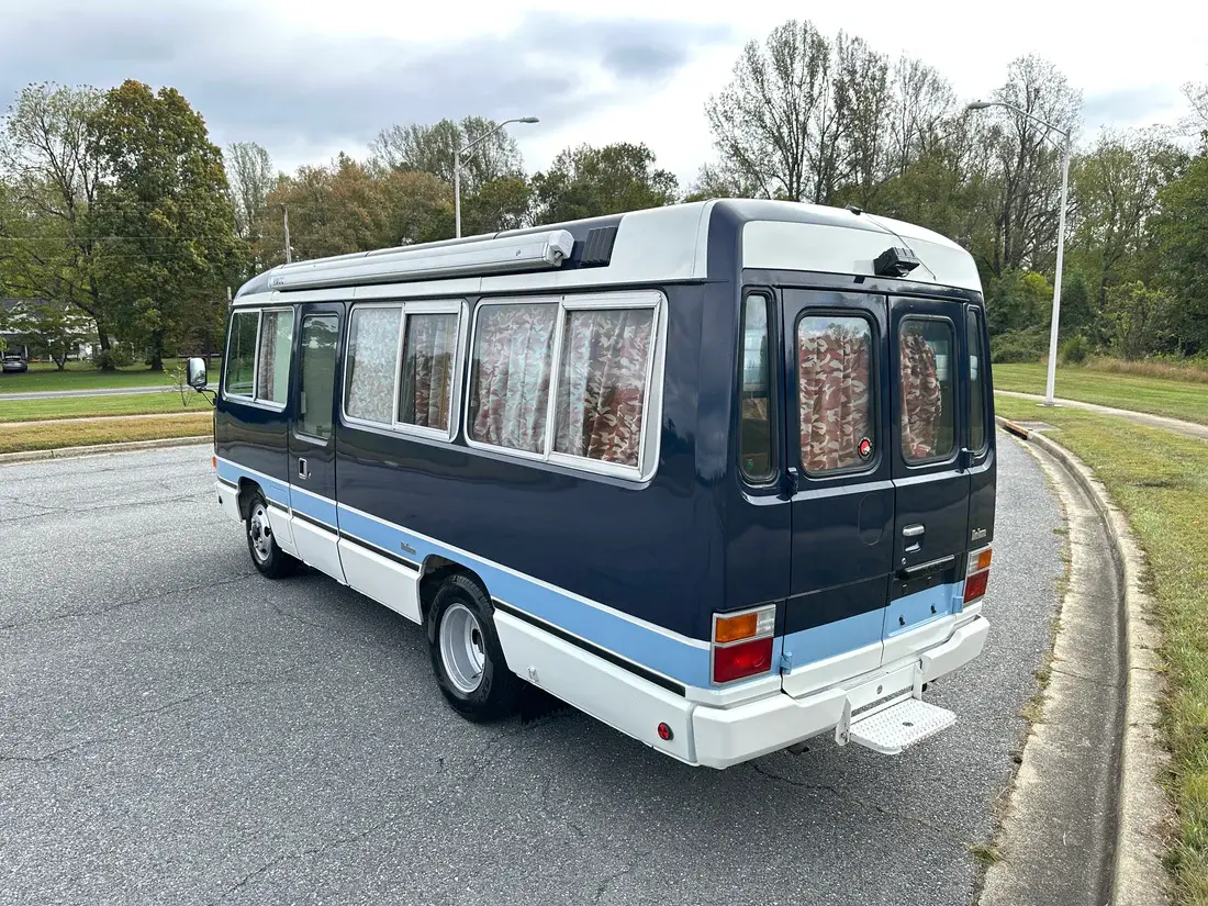 1992 Toyota Coaster Deluxe Camper