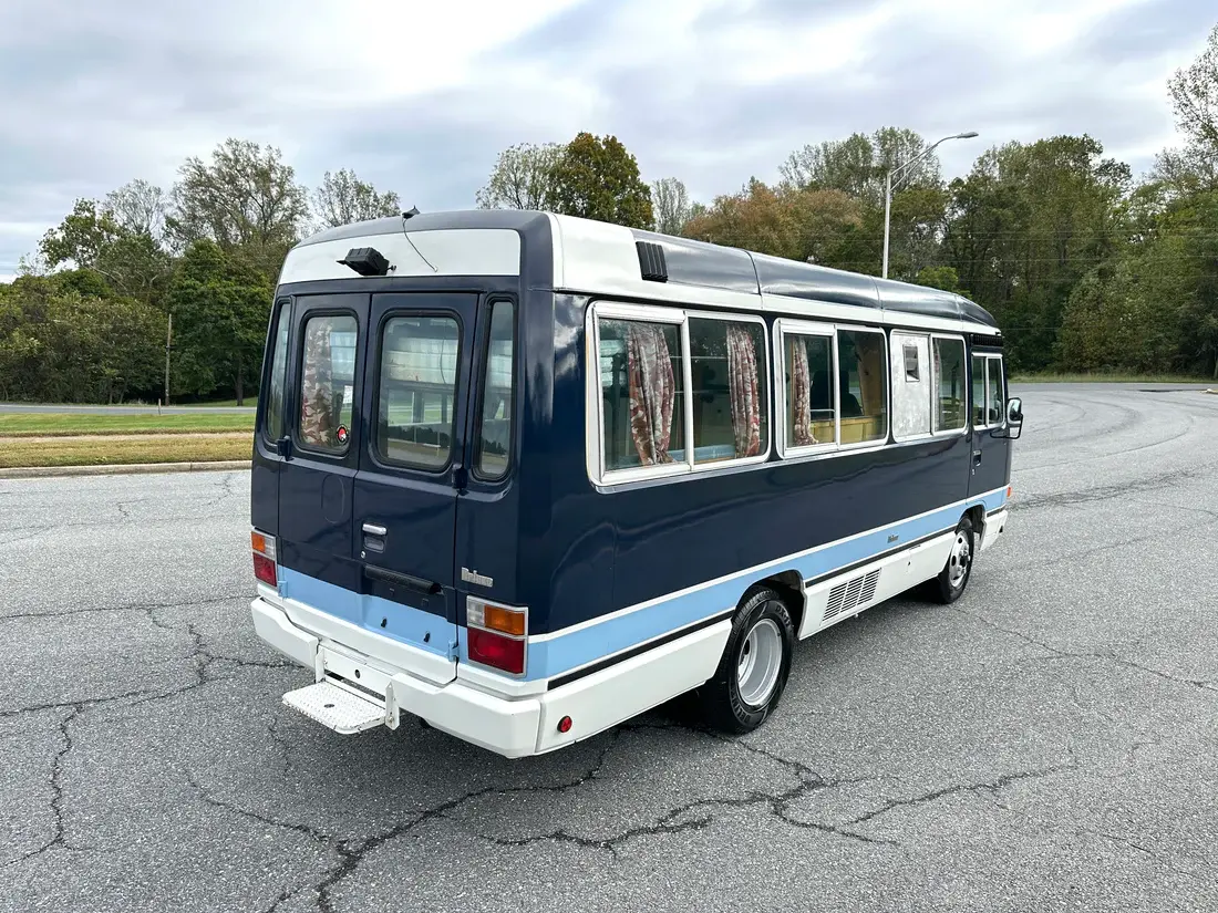 1992 Toyota Coaster Deluxe Camper