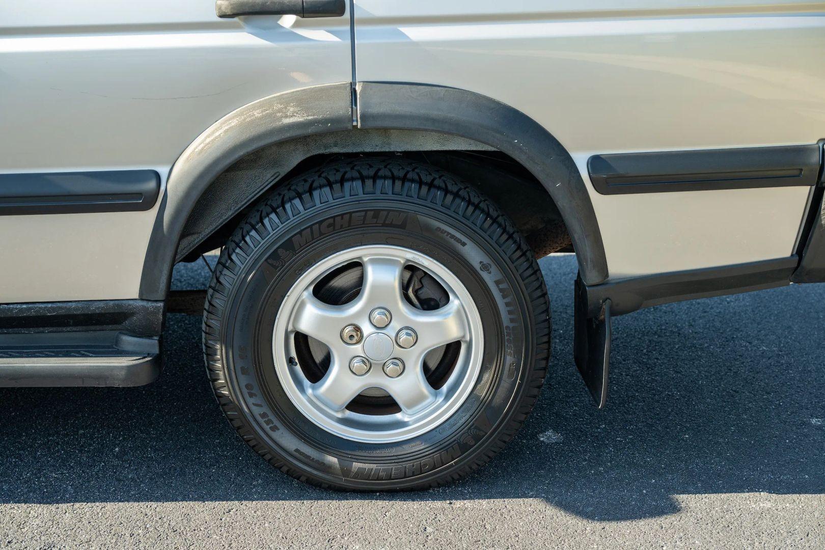 2000 Land Rover Discovery II