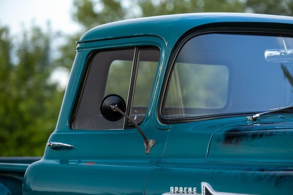 1958 Chevrolet 3100 Apache