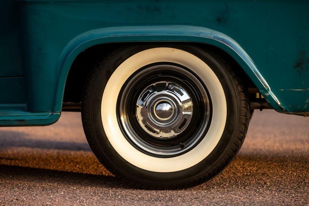 1958 Chevrolet 3100 Apache