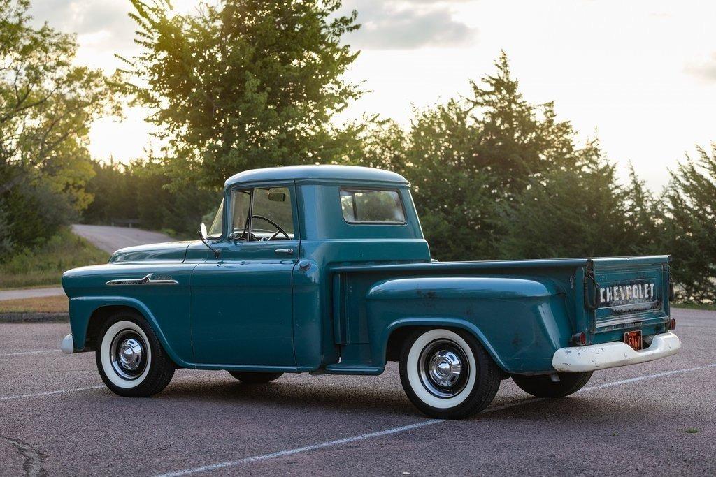 1958 Chevrolet 3100 Apache