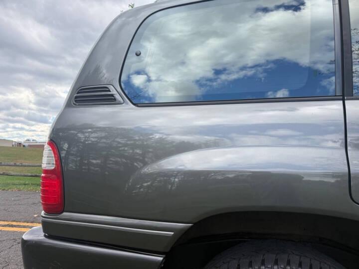 2000 Lexus LX 470