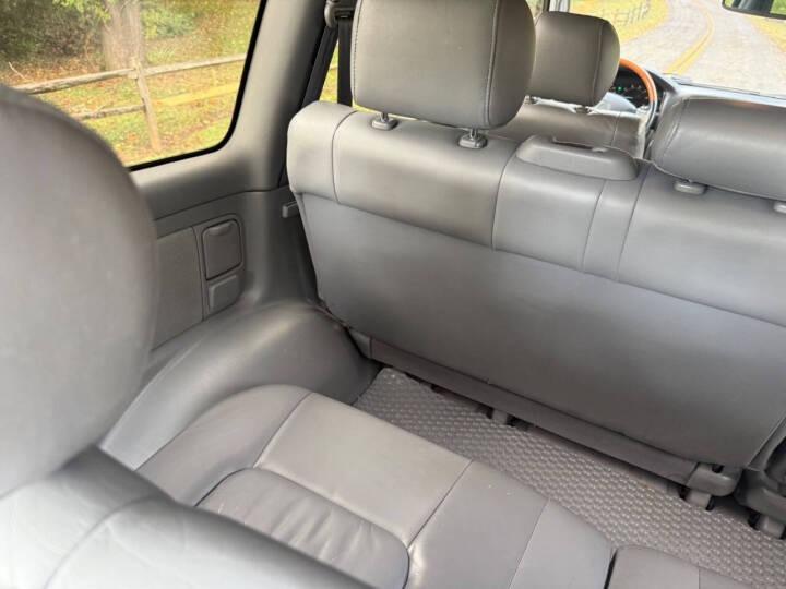 2000 Lexus LX 470