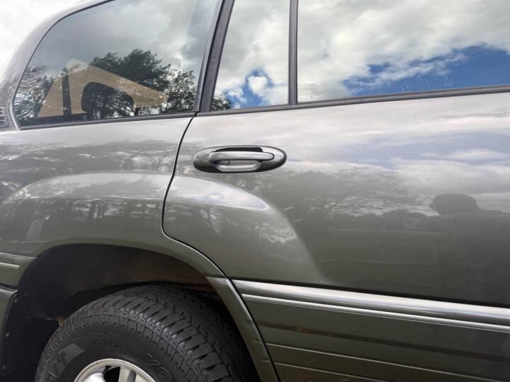2000 Lexus LX 470
