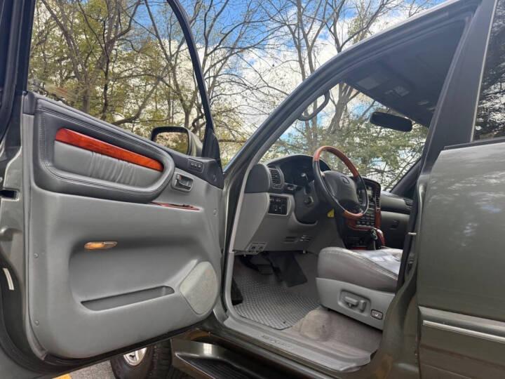 2000 Lexus LX 470