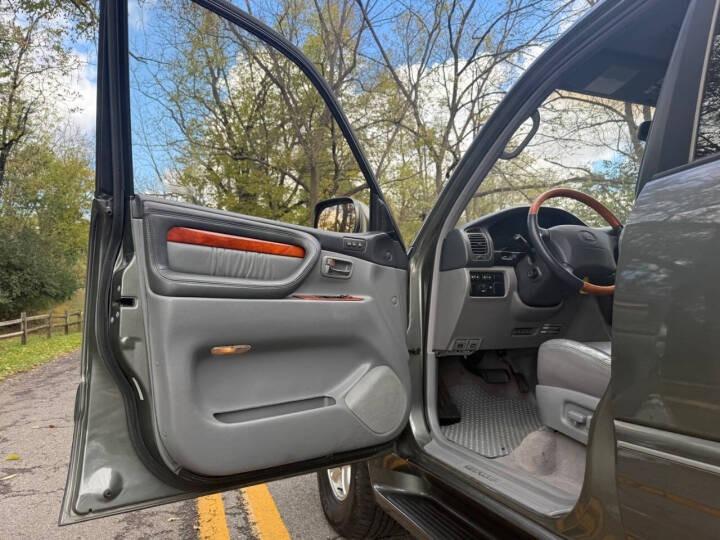 2000 Lexus LX 470