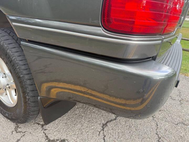 2000 Lexus LX 470
