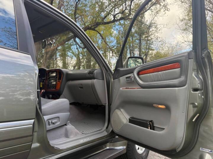 2000 Lexus LX 470
