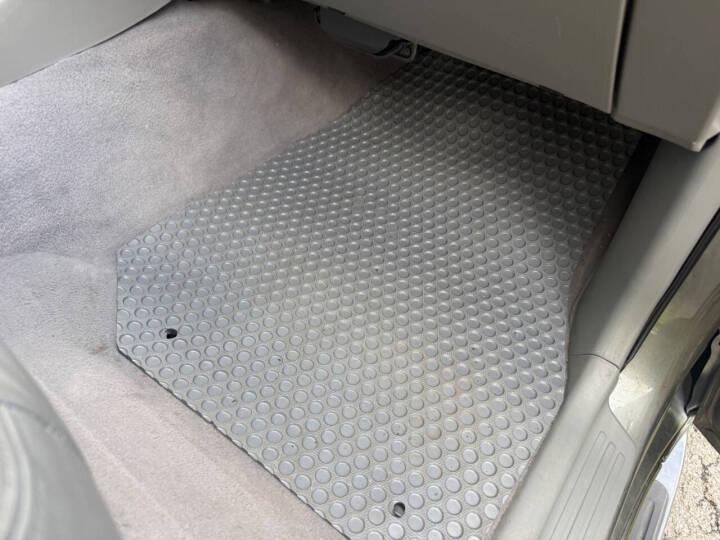 2000 Lexus LX 470