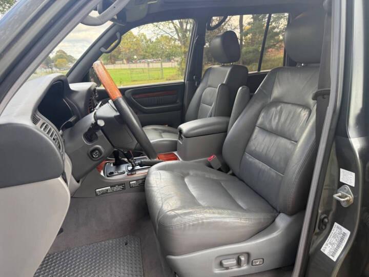 2000 Lexus LX 470
