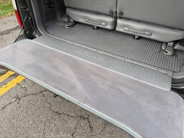2000 Lexus LX 470