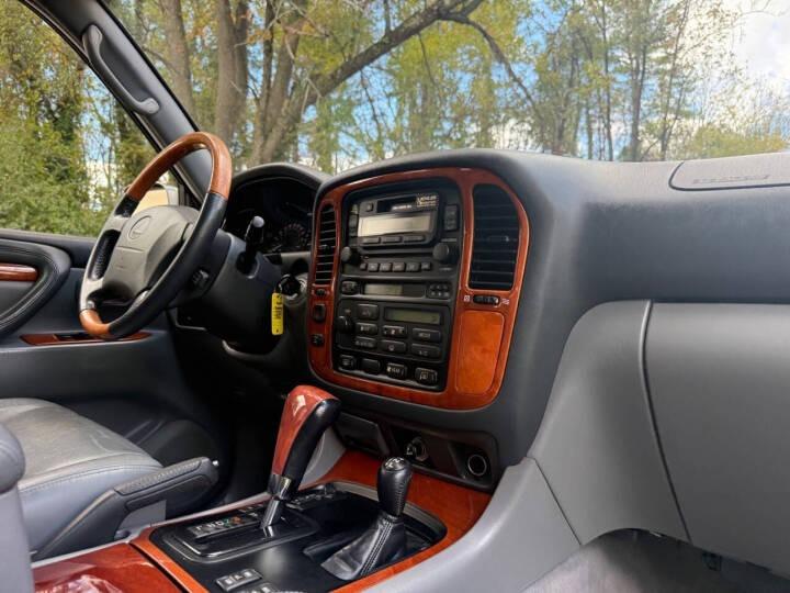 2000 Lexus LX 470