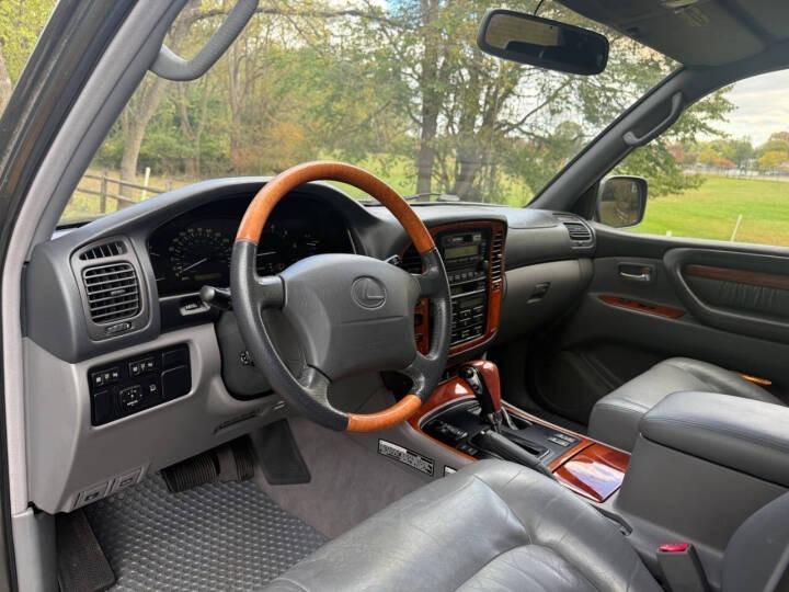 2000 Lexus LX 470