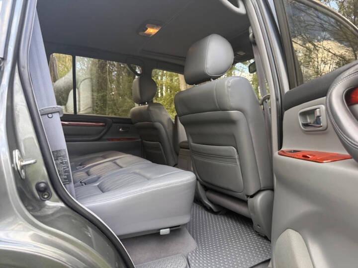 2000 Lexus LX 470