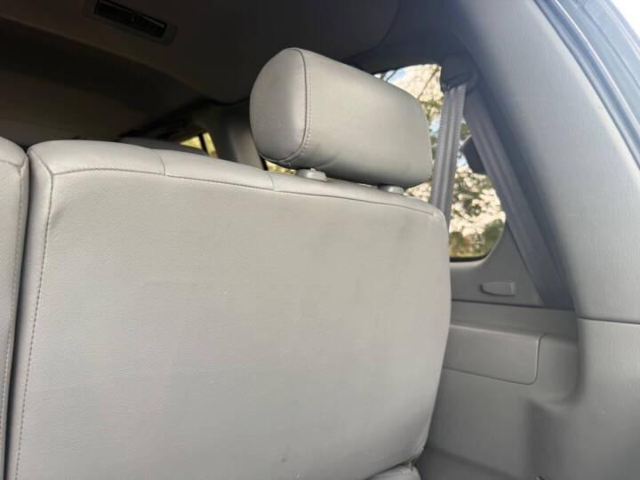 2000 Lexus LX 470