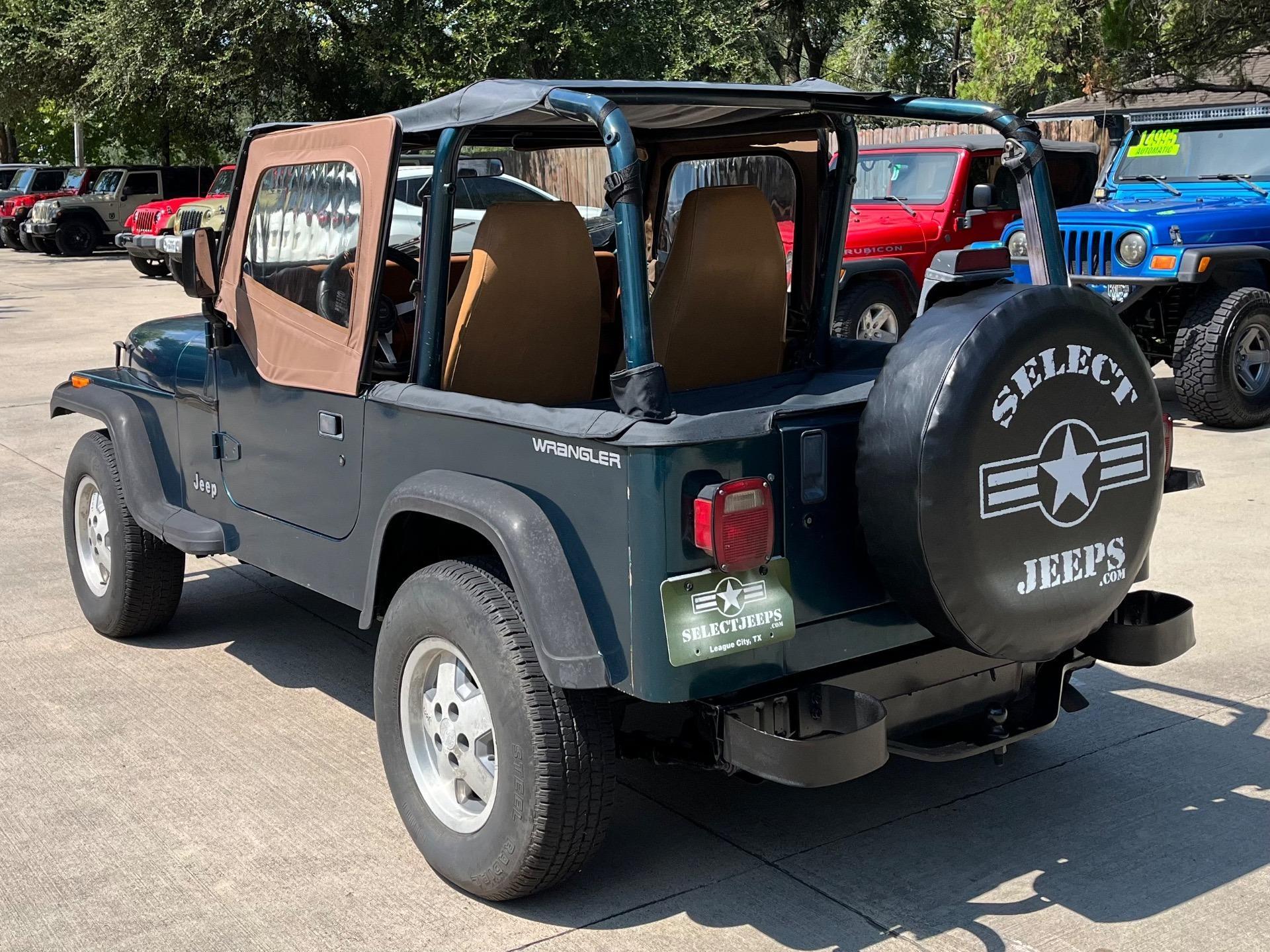 1995 Jeep Wrangler S - 5