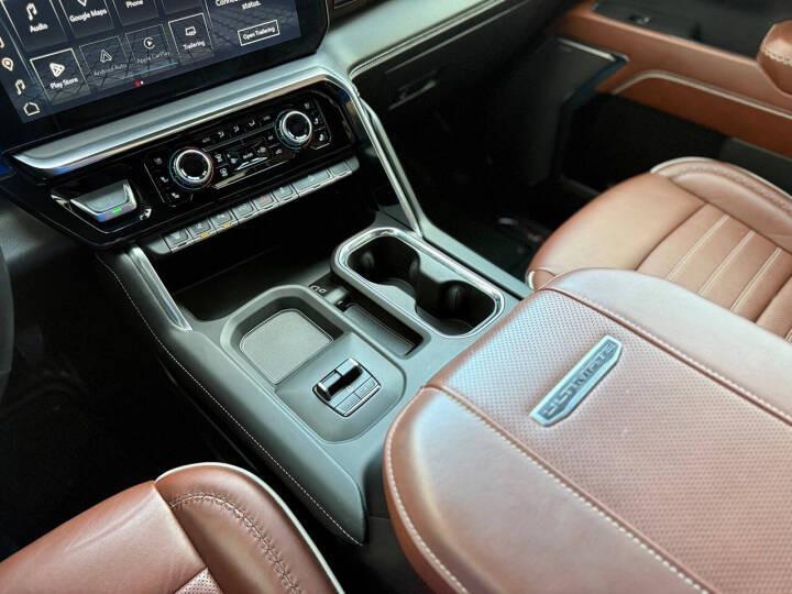 2024 GMC Sierra 2500HD Denali Ultimate Crew Cab