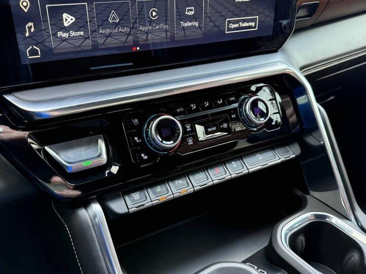 2024 GMC Sierra 2500HD Denali Ultimate Crew Cab