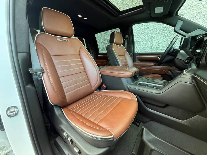 2024 GMC Sierra 2500HD Denali Ultimate Crew Cab