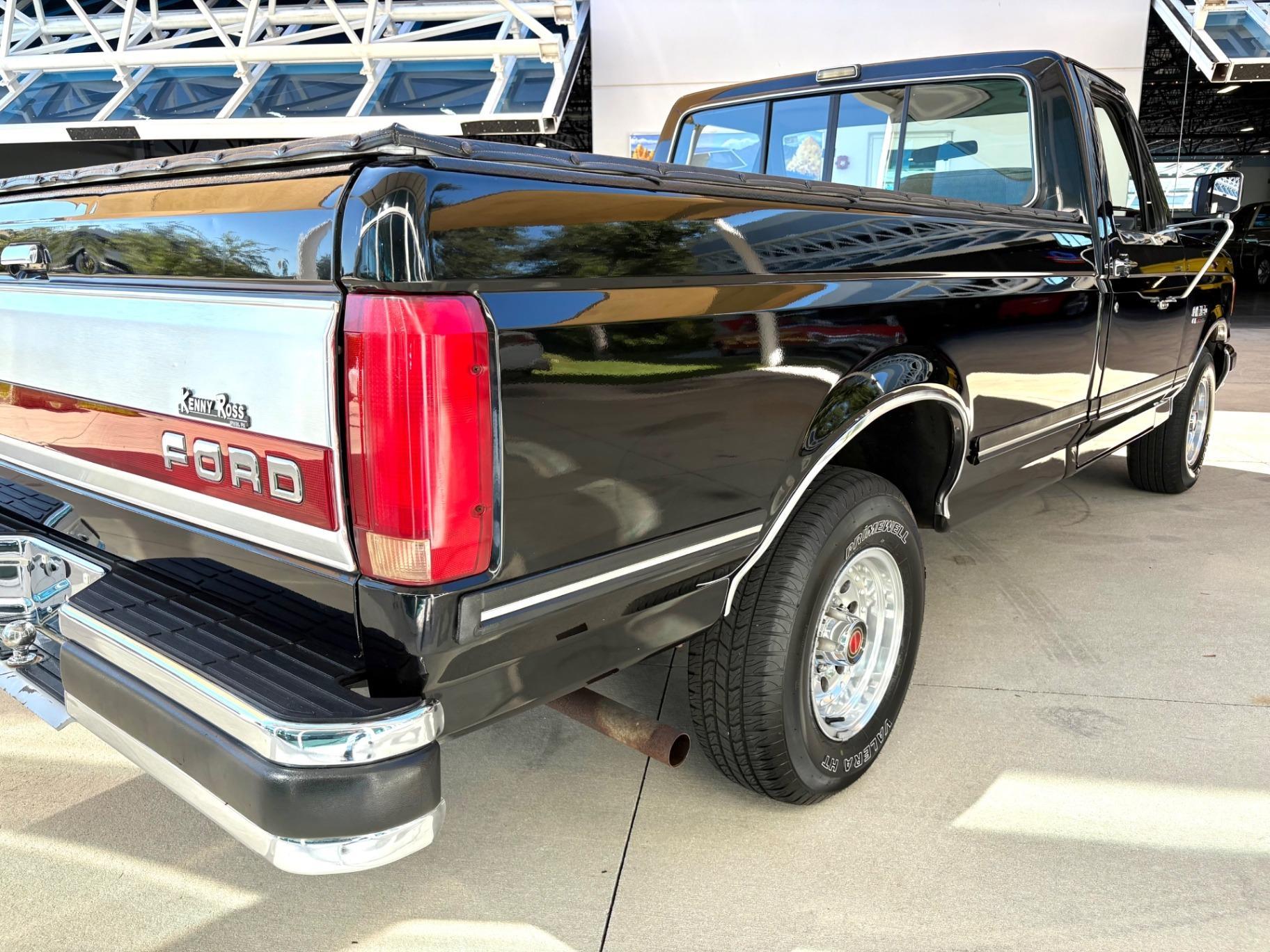 1991 Ford F-150 XLT Lariat