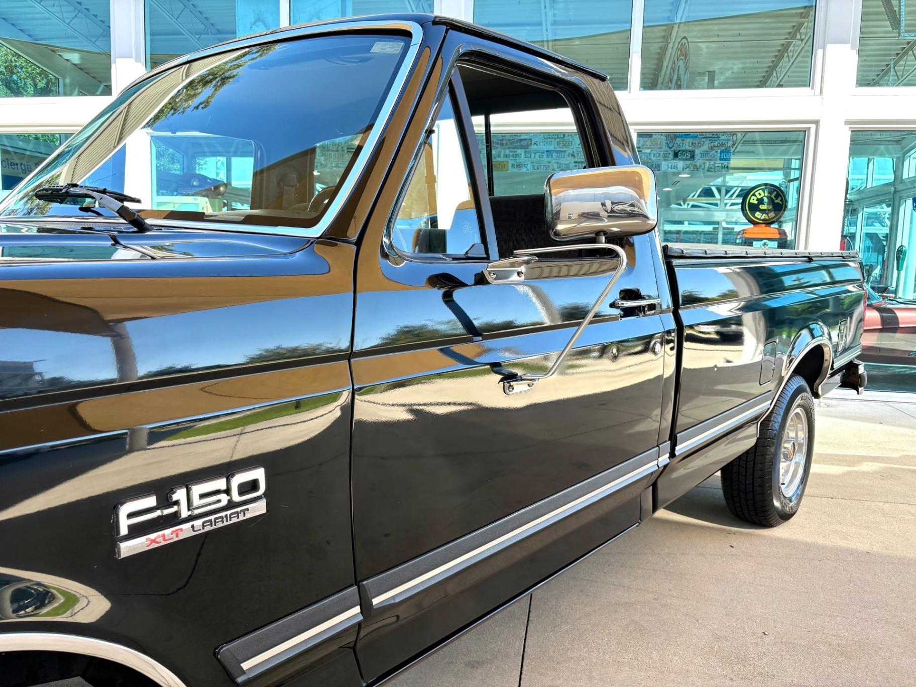 1991 Ford F-150 XLT Lariat