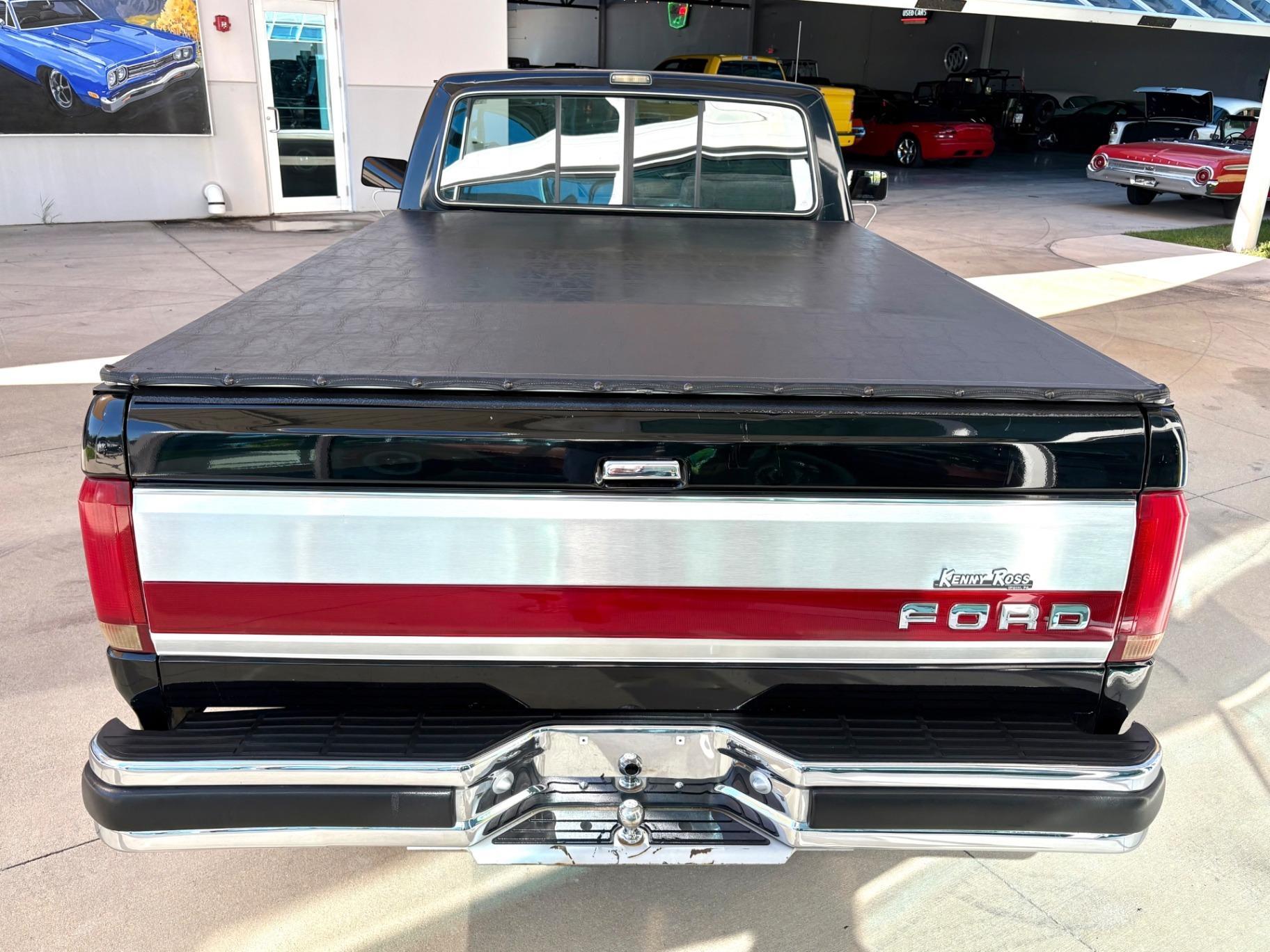 1991 Ford F-150 XLT Lariat