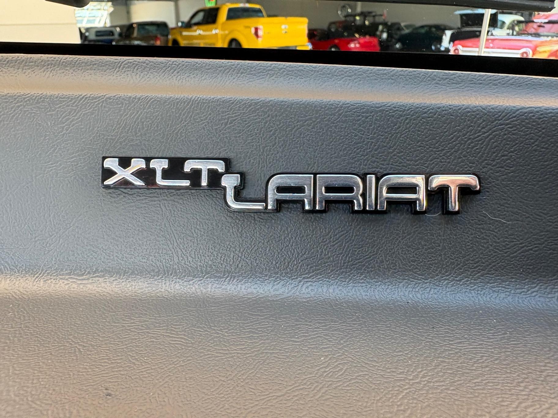 1991 Ford F-150 XLT Lariat