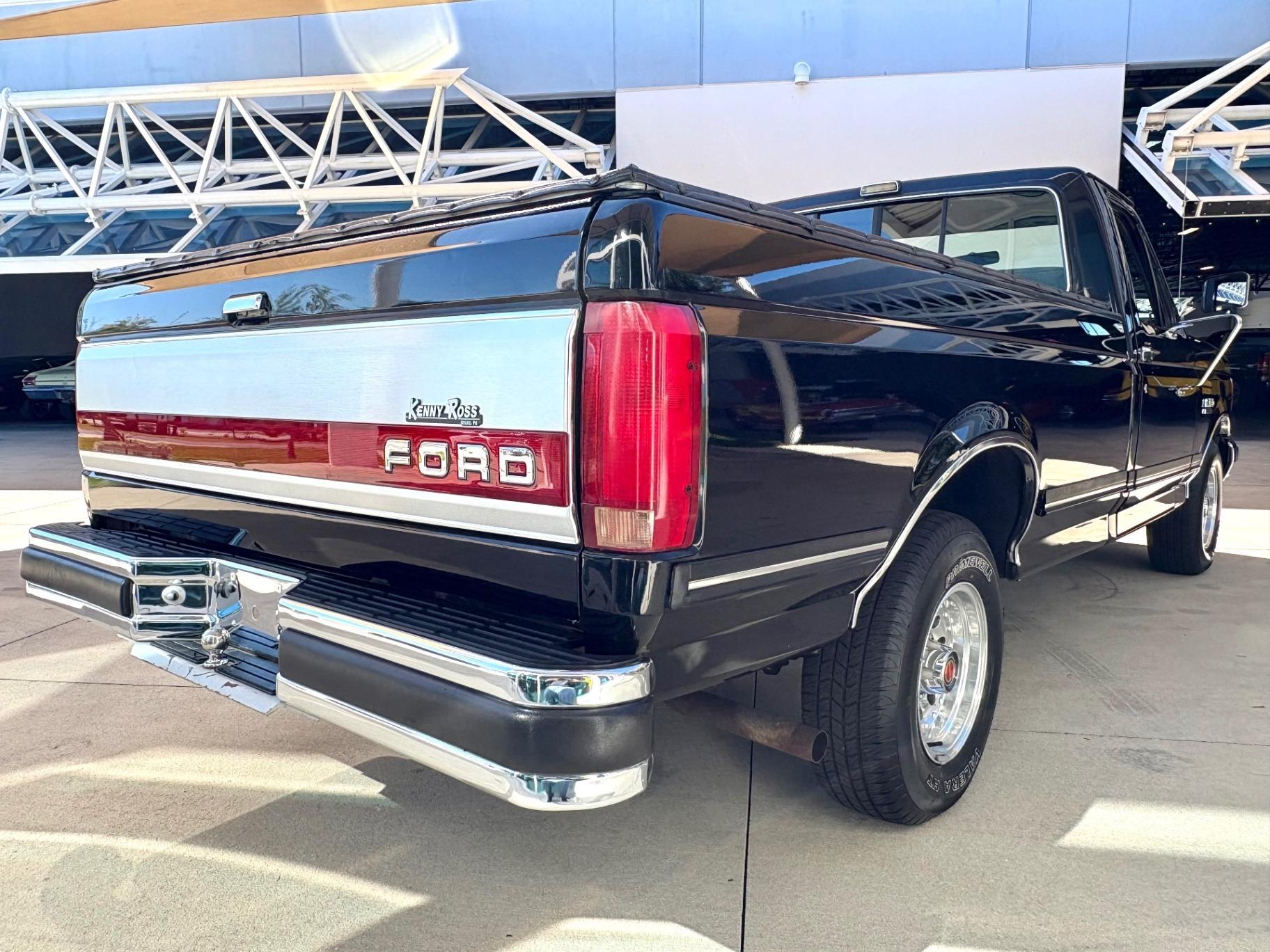 1991 Ford F-150 XLT Lariat