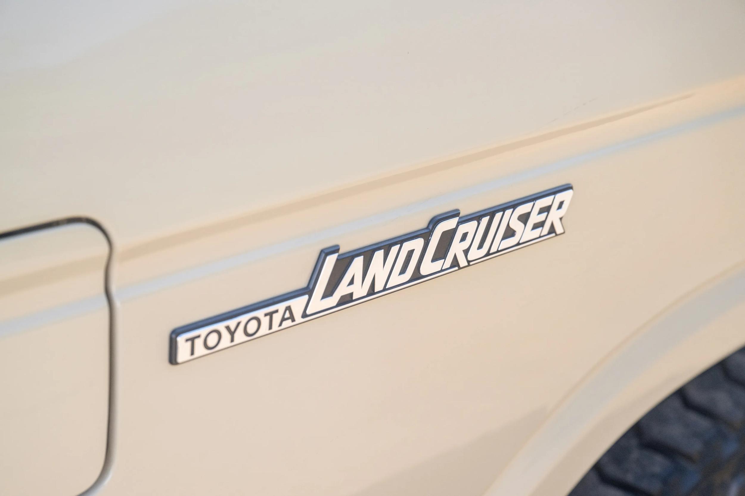 Legacy Overland-Built 1990 Toyota Land Cruiser FJ62